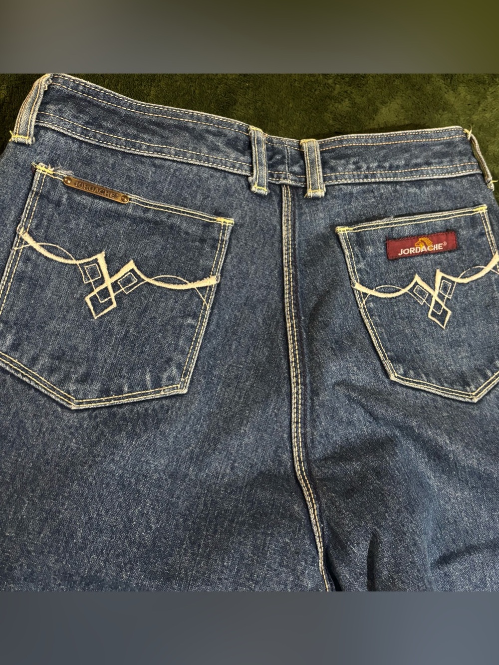 1980's Vintage Jordache Jeans Horse Head Embroidered Back Pockets Sz 32 waist 30